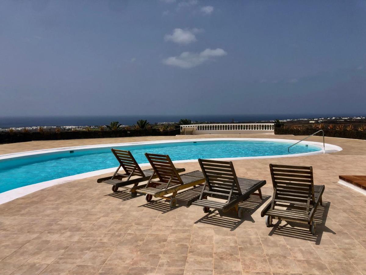 Villa Luciano "Spirit Of The Canaries" Tías Εξωτερικό φωτογραφία