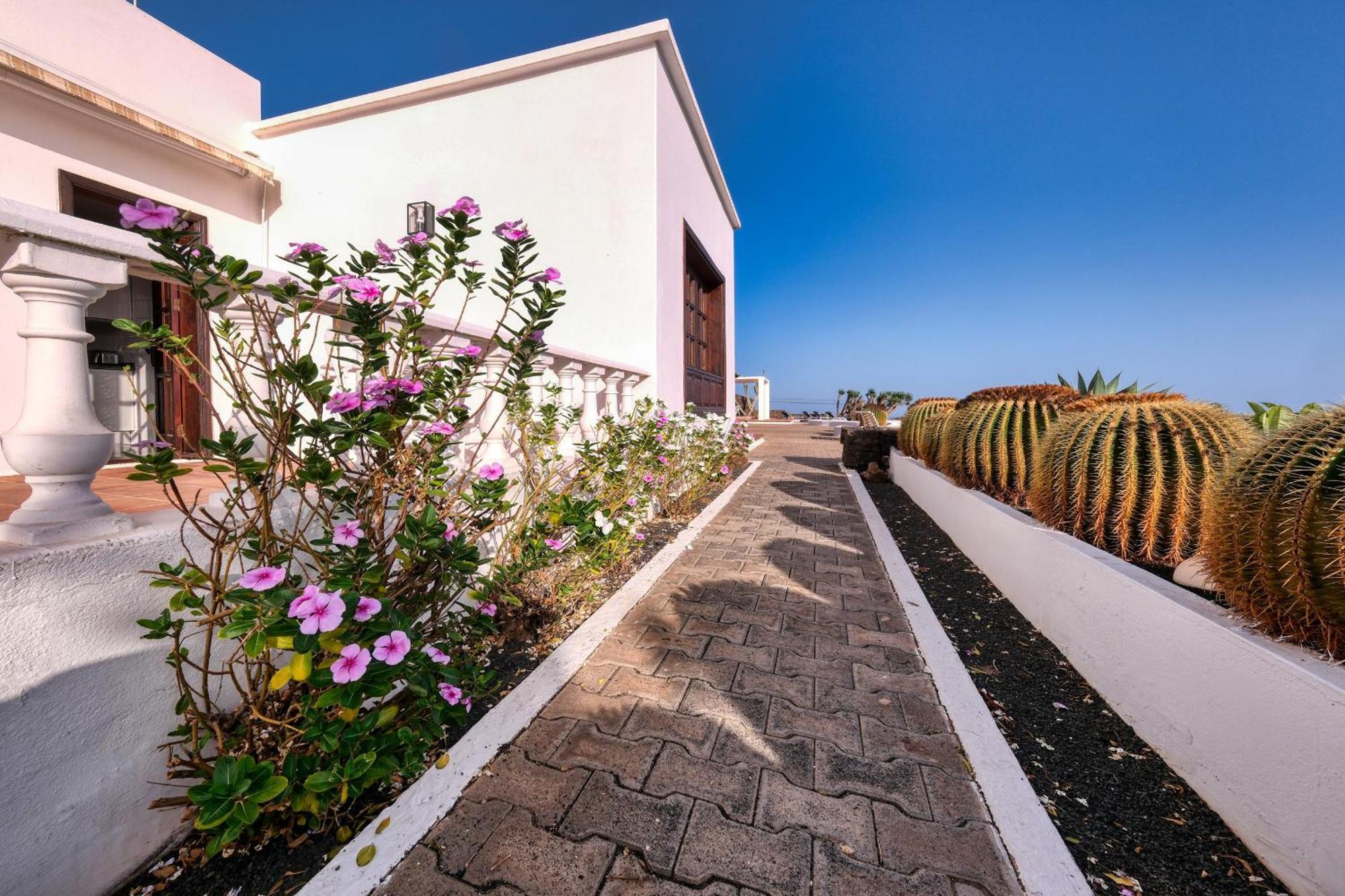 Villa Luciano "Spirit Of The Canaries" Tías Εξωτερικό φωτογραφία